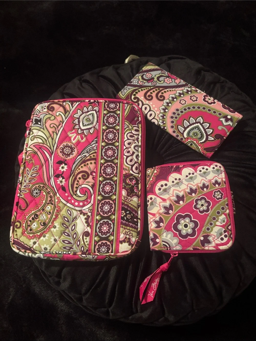 Vera Bradley Pink Paisley Quilted  Sleeve with Matching Wallets